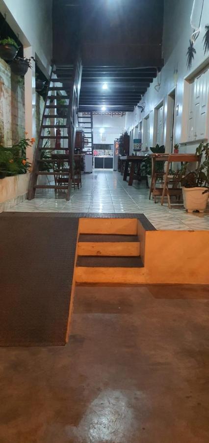 Pousada Vipayu Perto Da Orla De Alter A Apenas 50 Metros Da Praia Alter do Chao Exterior photo